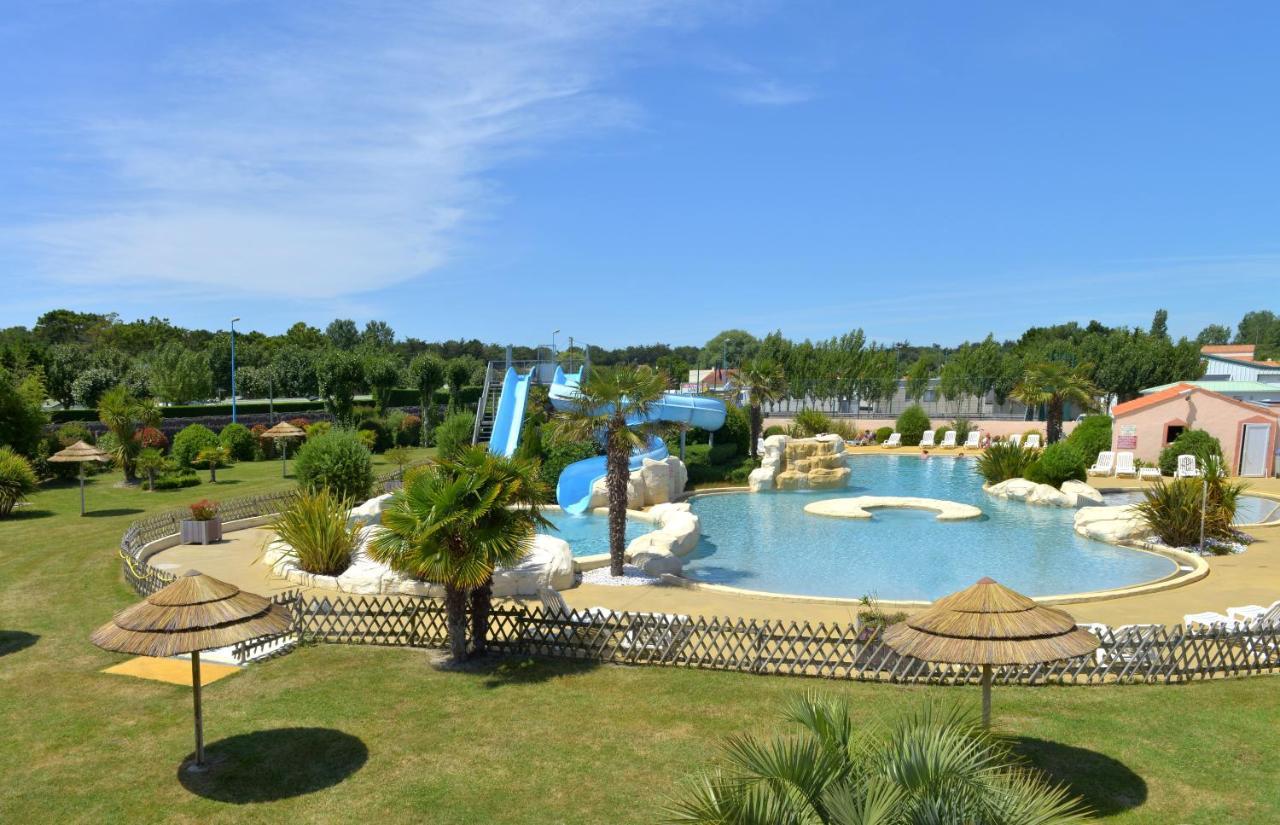 Camping Les Places Dorees Saint-Jean-de-Monts Exterior photo